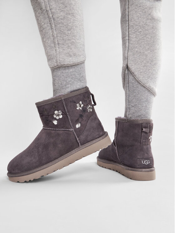 Ugg Ugg Snehule W Classic Mini Blossom 1117317 Sivá