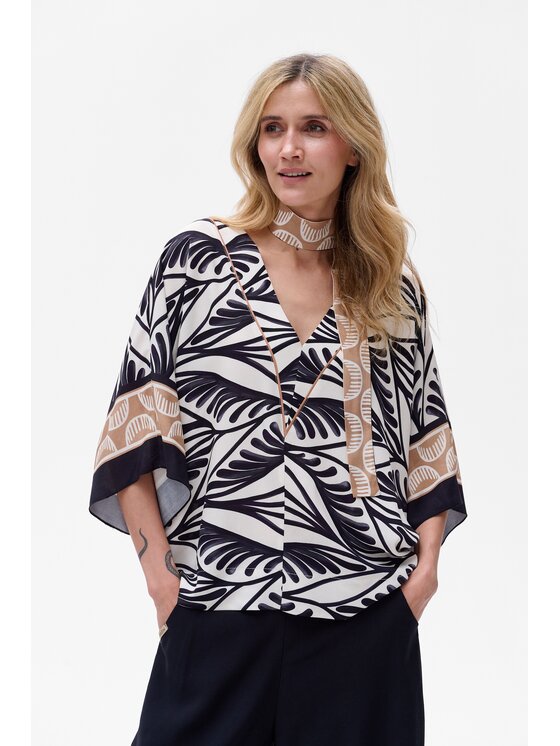 blue shadow blue shadow Bluzka Skala Czarny Regular Fit
