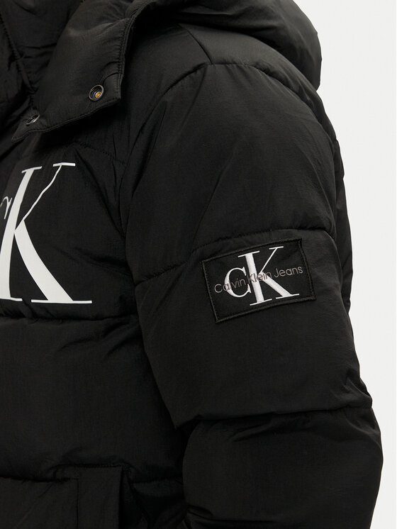 Calvin Klein Jeans Calvin Klein Jeans Μπουφάν χειμωνιάτικο J30J326104 Μαύρο Regular Fit