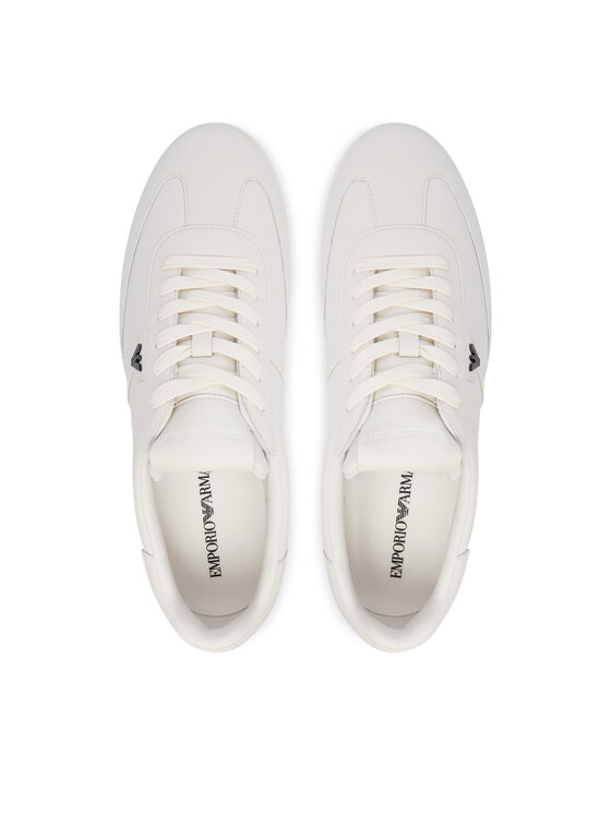 Emporio Armani Emporio Armani Sneakersy EM003062 AF20004 U0003 Biały