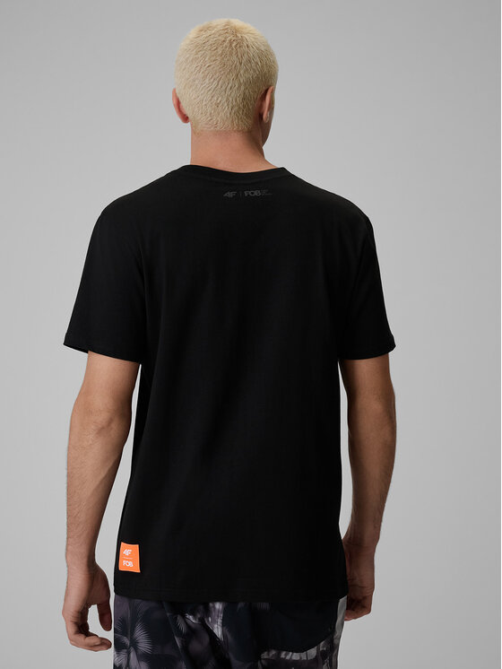 4F 4F T-Shirt FOB SUMMER Czarny Regular Fit
