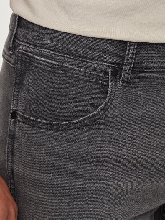 Wrangler Wrangler Jeansy Greensboro W15Q29Z47 112330502 Szary Straight Leg
