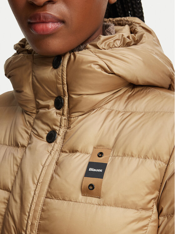 Blauer Blauer Pernata jakna Anita  26WBLDK03043 Smeđa Regular Fit