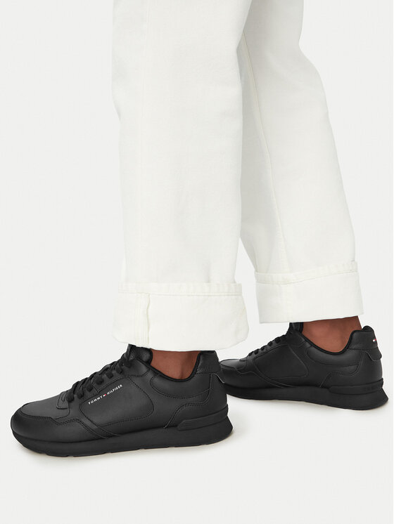 Tommy Hilfiger Сникърси Light Eva Runner FM0FM05906 Черен