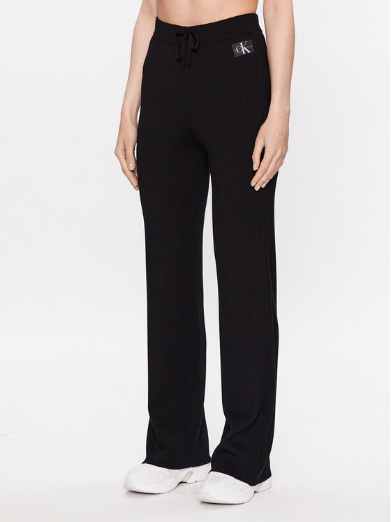Calvin Klein Jeans Calvin Klein Jeans Teplákové kalhoty J20J222114 Černá Relaxed Fit