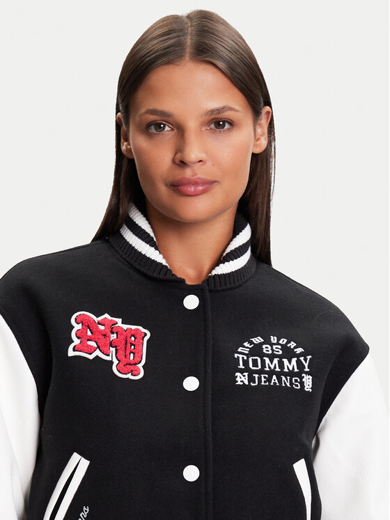 Tommy Jeans Tommy Jeans Bomber Varsity DW0DW21628 Crna Regular Fit