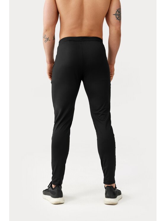 ROUGH RADICAL ROUGH RADICAL Spodnie dresowe MAXIM LONG Czarny Regular Fit