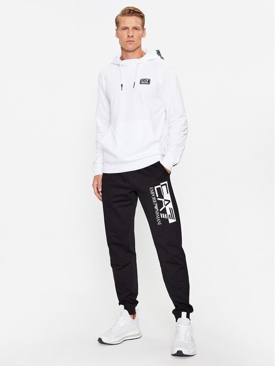 EA7 Emporio Armani EA7 Emporio Armani Teplákové kalhoty 6RPP73 PJ05Z 0200 Černá Regular Fit