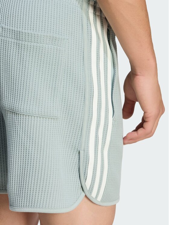 adidas adidas Szorty materiałowe 164259 Zielony Loose Fit