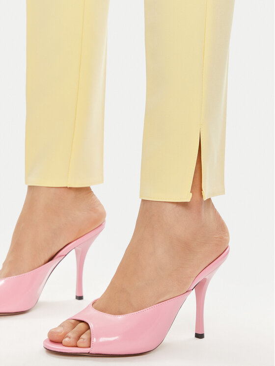 Rinascimento Rinascimento Hlače CFC0118281003 Žuta Regular Fit