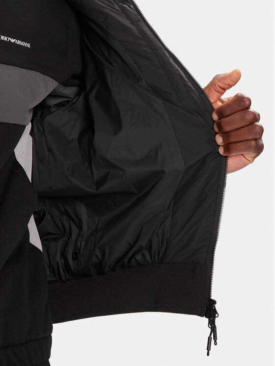 EA7 Emporio Armani EA7 Emporio Armani Winterjacke 7M000710 AF15951 UC001 Schwarz Regular Fit