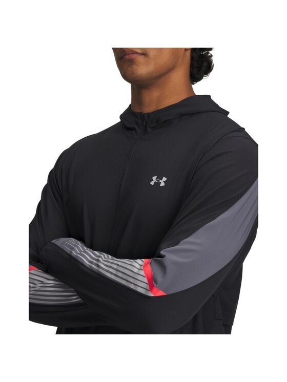 Under Armour Under Armour Kurtka do biegania 6005900 Czarny Regular Fit