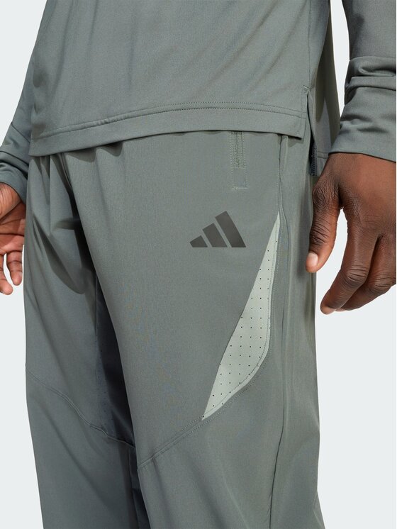 adidas adidas Spodnie dresowe 159473 Szary ciemny Regular Fit