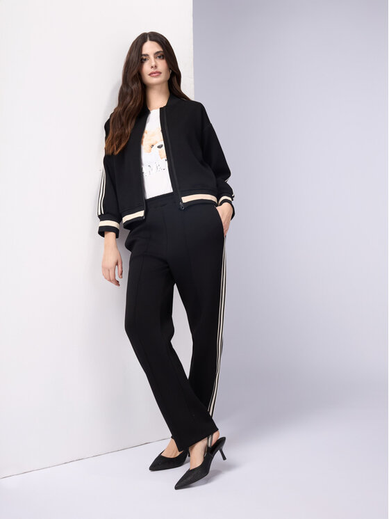 Oltre Oltre Pantaloni di tessuto P825J002377N0Z3 Nero Regular Fit