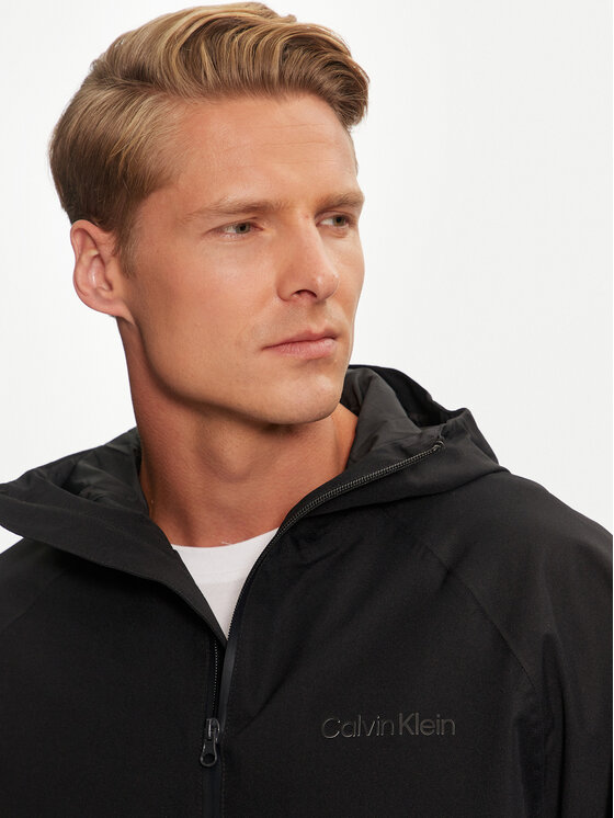 Calvin Klein Performance Calvin Klein Performance Vodootporna jakna 00GMF4O520 Crna Regular Fit