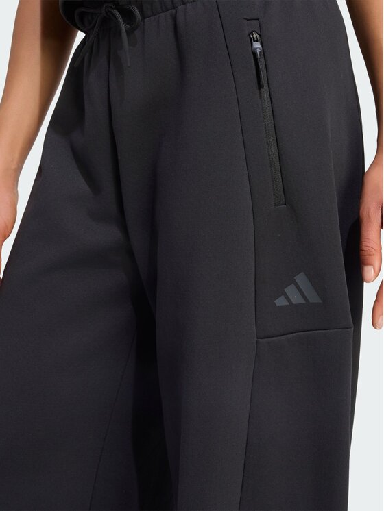 adidas adidas Spodnie dresowe 165622 Czarny Loose Fit