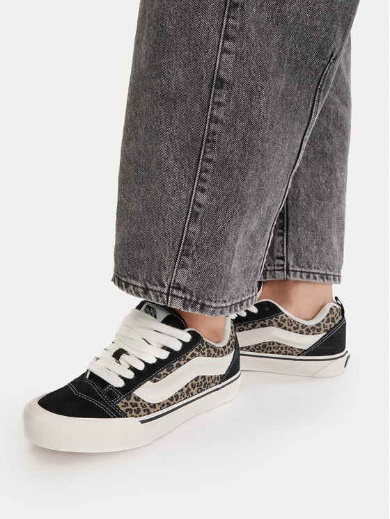 Vans Vans Sneakers aus Stoff Knu Skool VN000D756I71 Schwarz