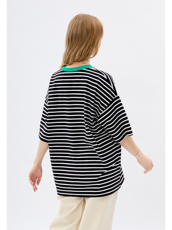 Mirons Mirons T-Shirt Print Biały Oversize