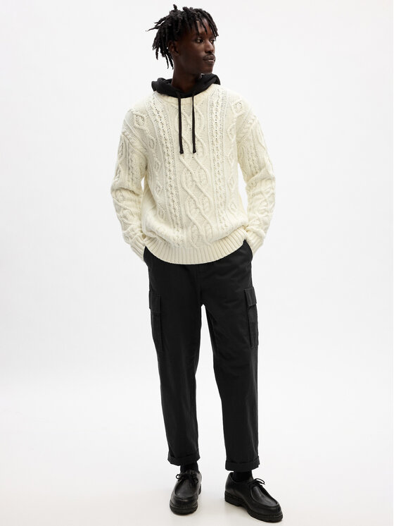 White gap sweater discount