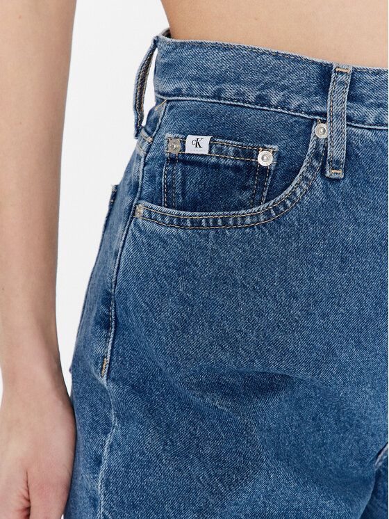 Calvin Klein Jeans Calvin Klein Jeans Jeans kratke hlače J20J221181 Modra Relaxed Fit