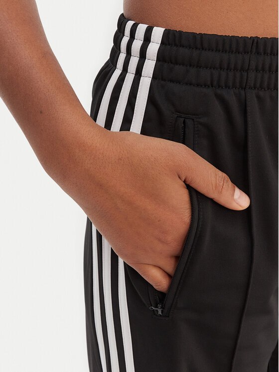 adidas adidas Sportinės kelnės Firebird KD7976 Juoda Loose Fit