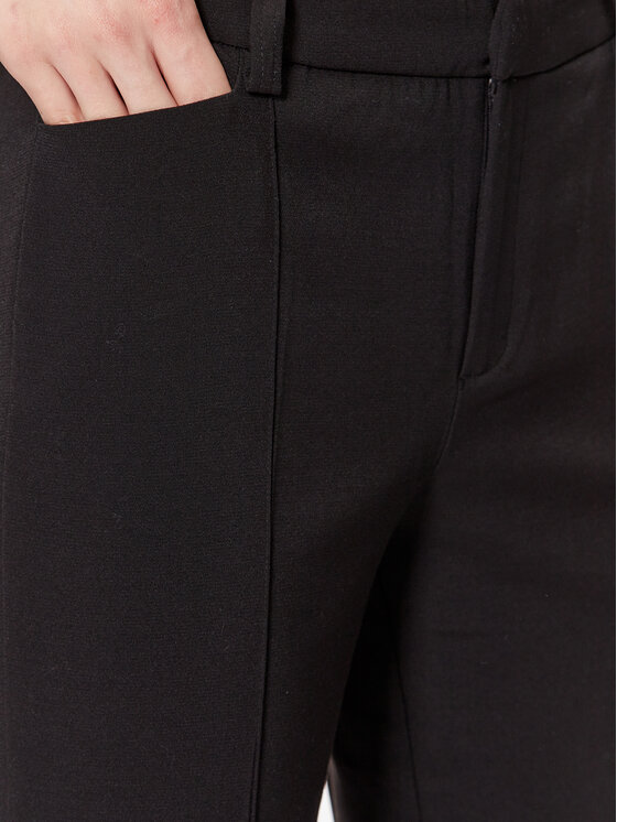 Gina Tricot Gina Tricot Spodnie materiałowe Rosie 19197 Czarny Regular Fit