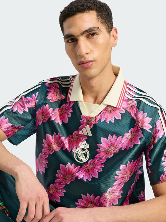 adidas adidas Koszulka techniczna 173903 Zielony ciemny Regular Fit