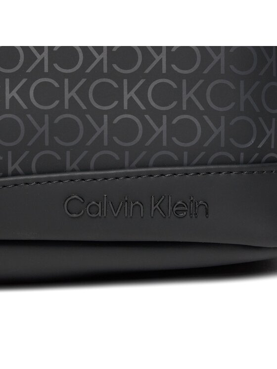 Calvin Klein Calvin Klein Saszetka Rubberized Wide Base Xover Mono K50K511714 Czarny