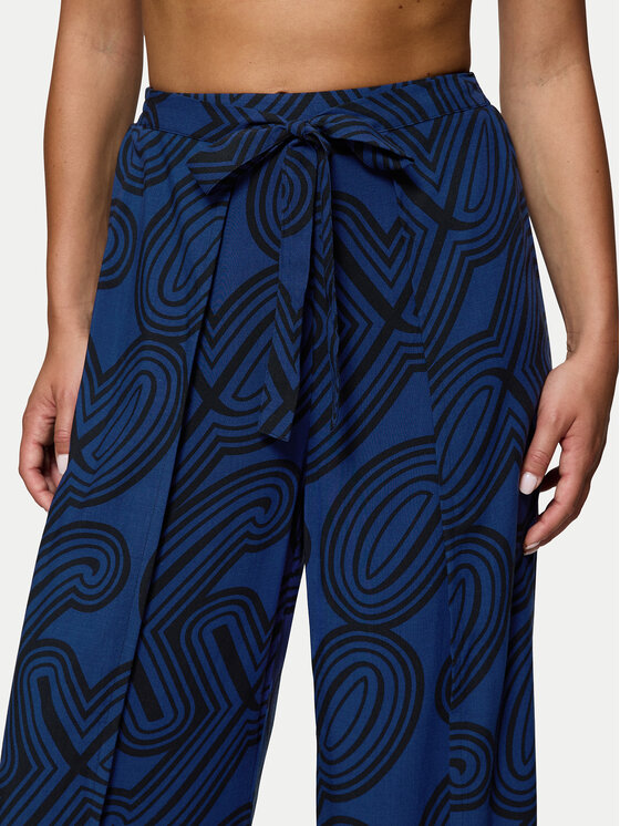 Triumph Triumph Pantaloni din material Beach MyWear 10222189 Bleumarin Wide Leg