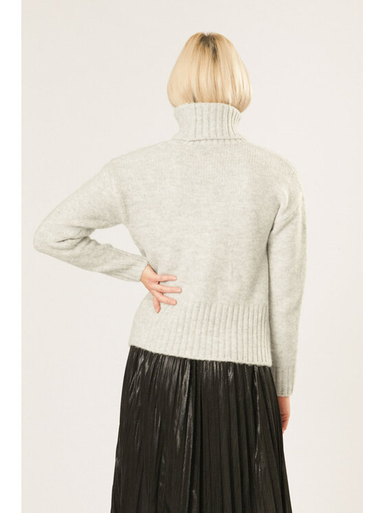 QUIOSQUE QUIOSQUE Svetr Quiosque 6NC003230 Šedá Regular Fit