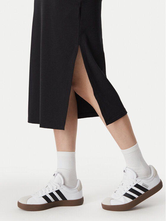 adidas adidas Sukienka codzienna Adidas Kit Small Logo Rib Dress KF2434 Czarny Slim Fit
