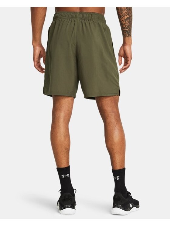 Under Armour Under Armour Szorty materiałowe UA-1383356-390 Zielony ciemny Active Fit