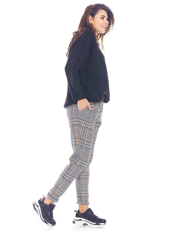 Awama Awama Spodnie damskie A365 Granatowy Basic Fit
