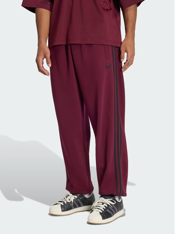 adidas adidas Spodnie dresowe 167780 Czerwony Loose Fit
