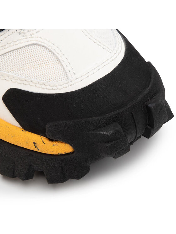 caterpillar vibram