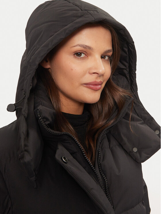Geox Geox Cappotto invernale Pheby W4625R T3155 F9000 Nero Regular Fit
