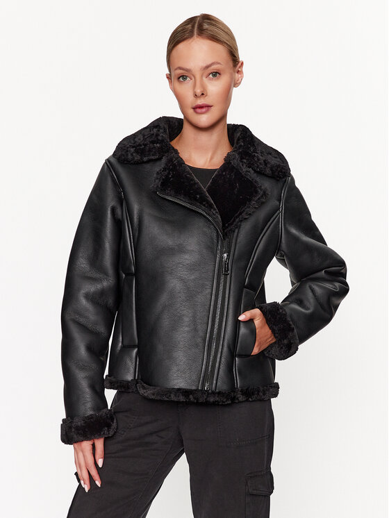 Guess Guess Кожух W3BL60 WFSL0 Черен Regular Fit