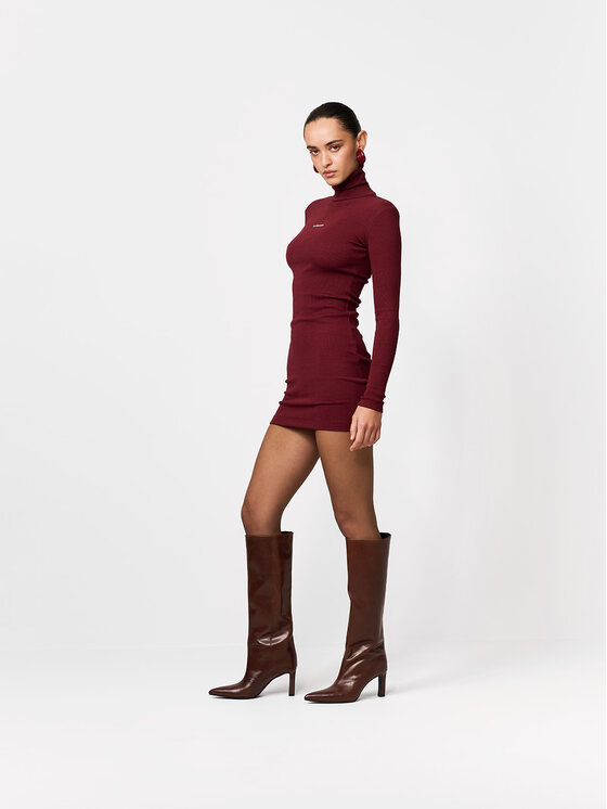 La Mania La Mania Sukienka codzienna YOKO Bordowy Basic Fit