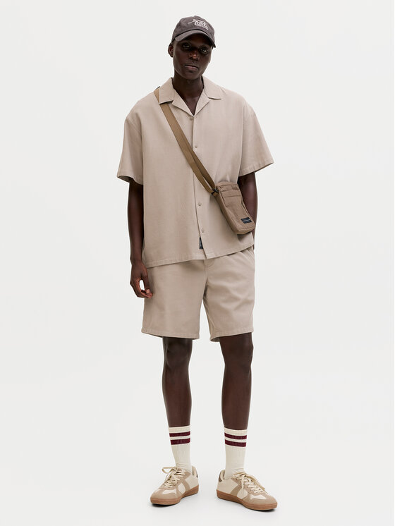 Jack & Jones Jack & Jones Krekls Global 12295551 Bēšs Relaxed Fit