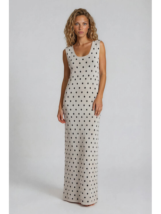 Fobya Fobya Sukienka dzianinowa F3010 Beżowy Basic Fit