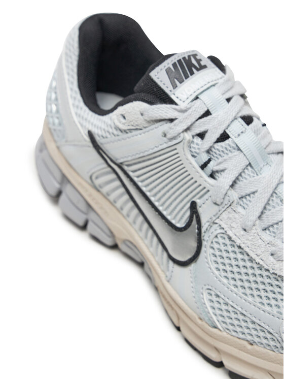 Nike Nike Sportcipők Zoom Vomero 5 FN6742 002 Szürke