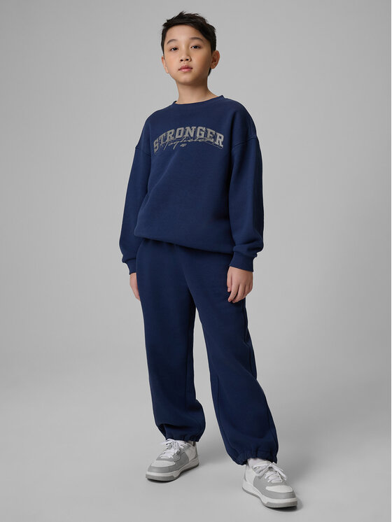 4F 4F Spodnie dresowe CAMPUS VIBES Granatowy Loose Fit