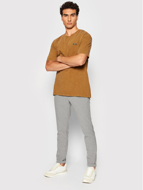 T-shirt Brad 12193907 Marrone Relaxed Fit