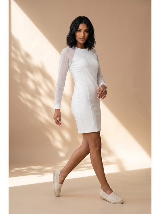 FIGL FIGL Každodenné šaty M1354 Krémová Straight Fit