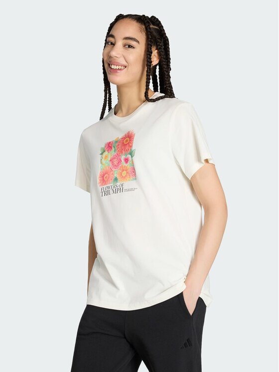 adidas adidas T-Shirt 167741 Kremowy Loose Fit