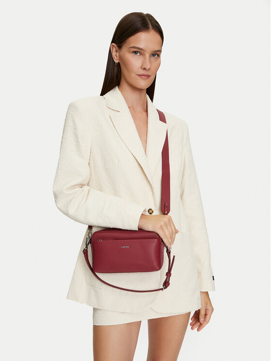 Calvin Klein Calvin Klein Handtasche Ck Must Convertible Camera Bag K60K612280 Dunkelrot