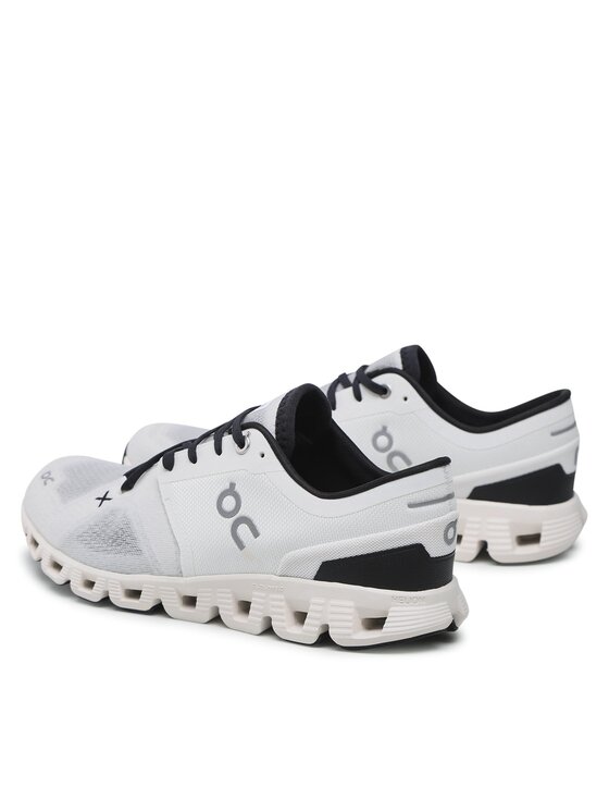 On On Jooksujalatsid Cloud X3 6098706 Valge