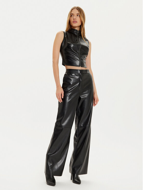 Guess Guess Hlače iz umetnega usnja Vixen W4PB68 WF8Q0 Črna Regular Fit