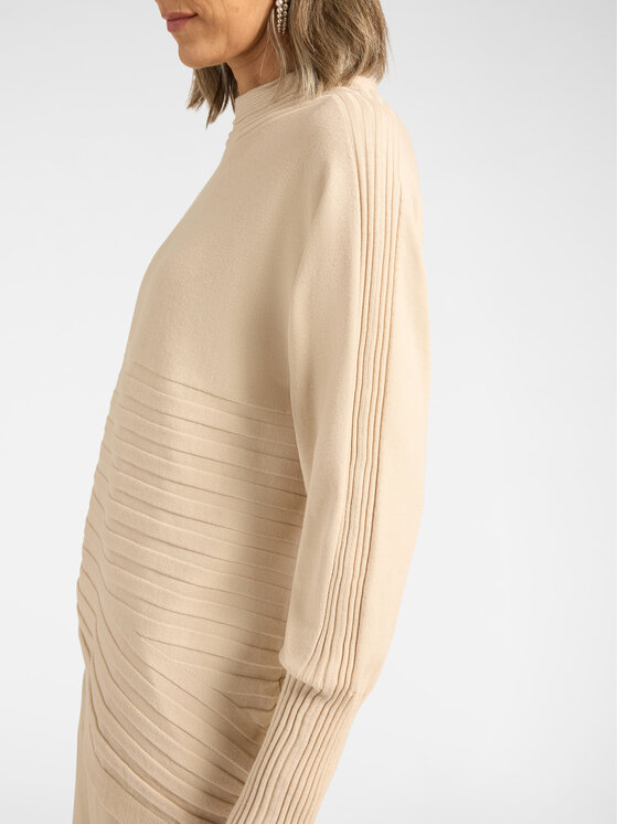 Elena Mirò Elena Mirò Sweter M102Z000867N002 Kremowy Regular Fit