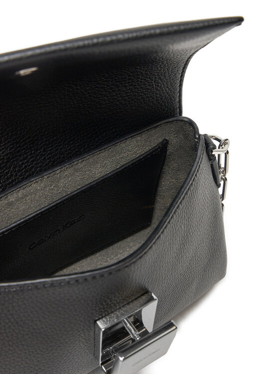 Calvin Klein Calvin Klein Handtasche Ck Plaque Sm Crossbody W/Chain K60K612785 Schwarz